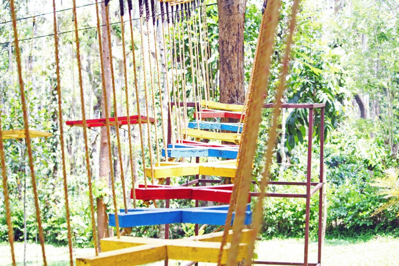 Cs County Resort Sakleshpur Exterior foto
